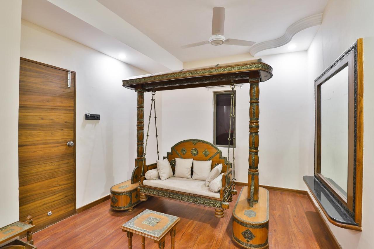 Oyo 23540 Hotel Suryakant Radźkot Zewnętrze zdjęcie