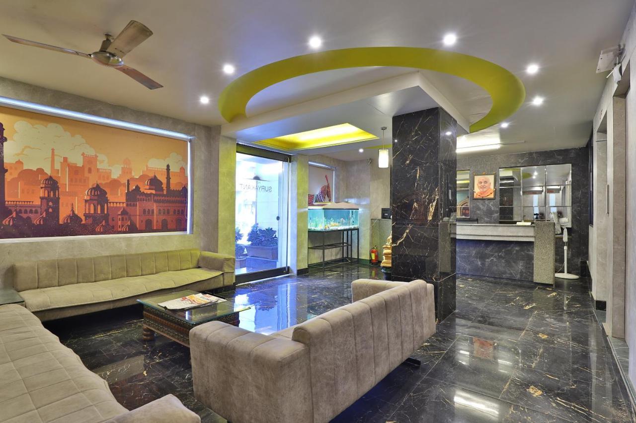 Oyo 23540 Hotel Suryakant Radźkot Zewnętrze zdjęcie